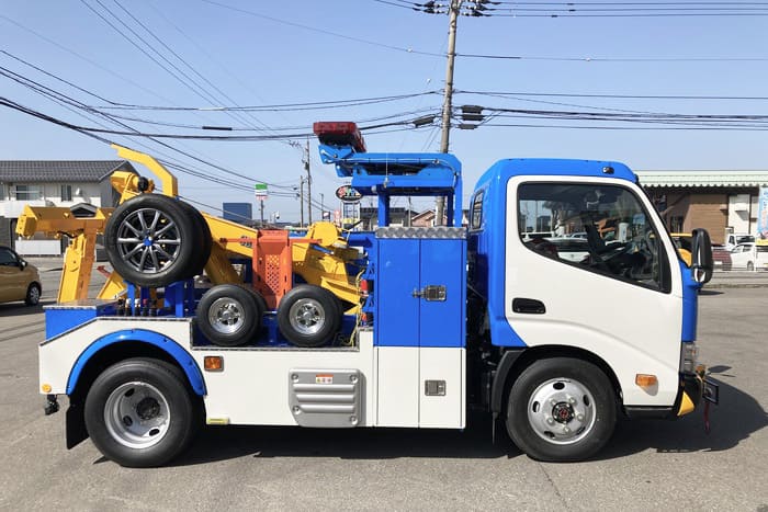 レッカー車
